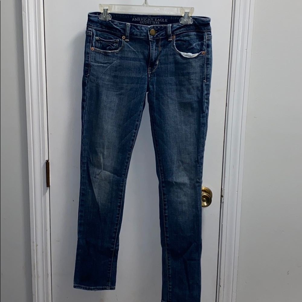 American Eagle size 6 skinny jeans
